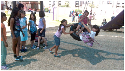 kids on tire swing